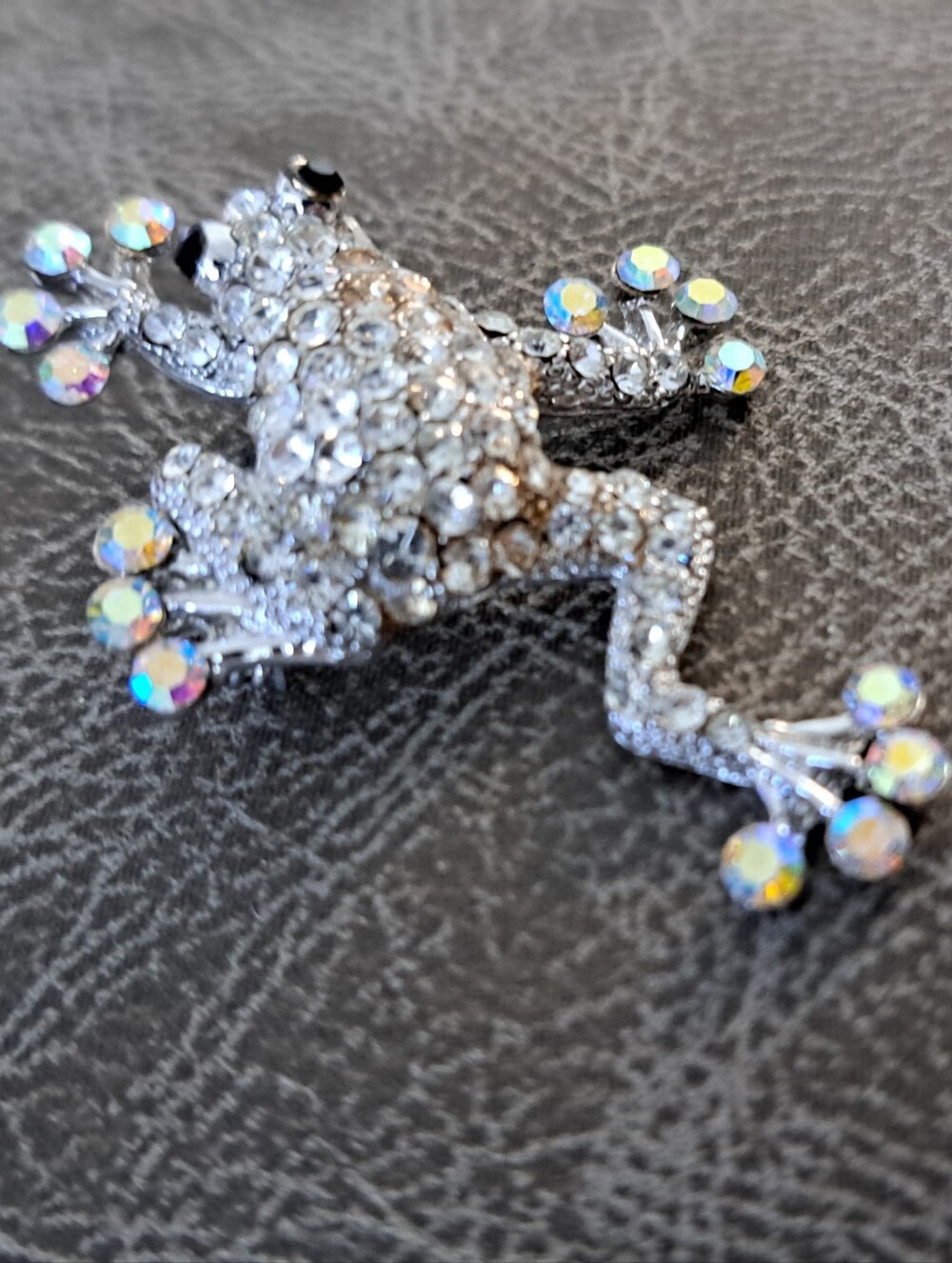 Crystal Frog Brooch Pin - Sparkling Clear Rhinestones